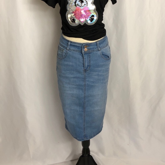 Light blue Jean skirt - Picture 3 of 4